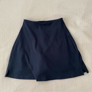 Girlfriend Collective skort in navy blue XXS